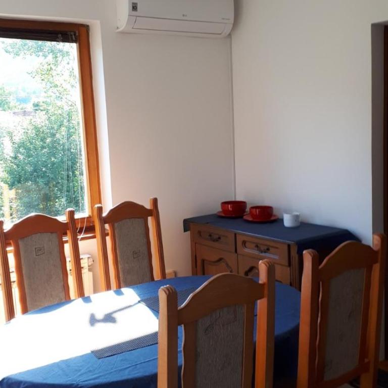 Villa "Bosnia" - Dvokrevetna Soba sa Bračnim Krevetom - 6