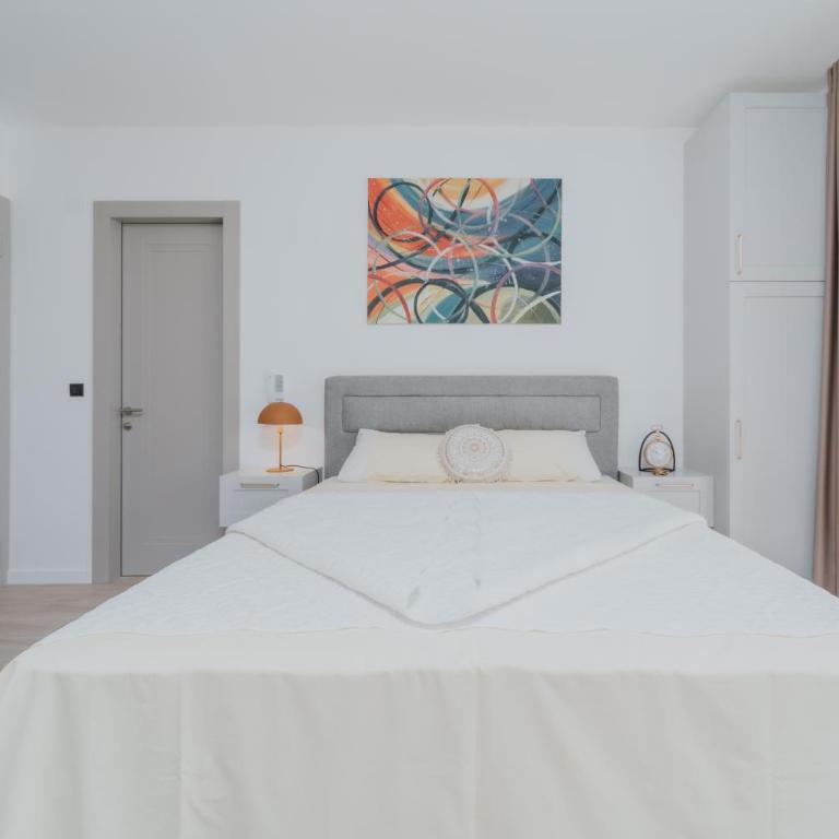 Apartments Radovic - One-Bedroom Apartment - 2