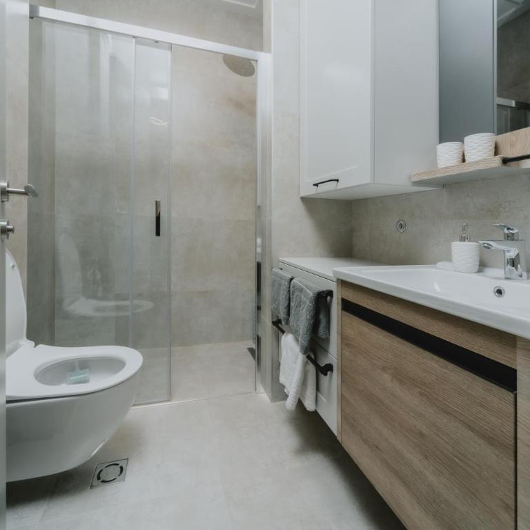 Apartments Radovic - One-Bedroom Apartment - 11