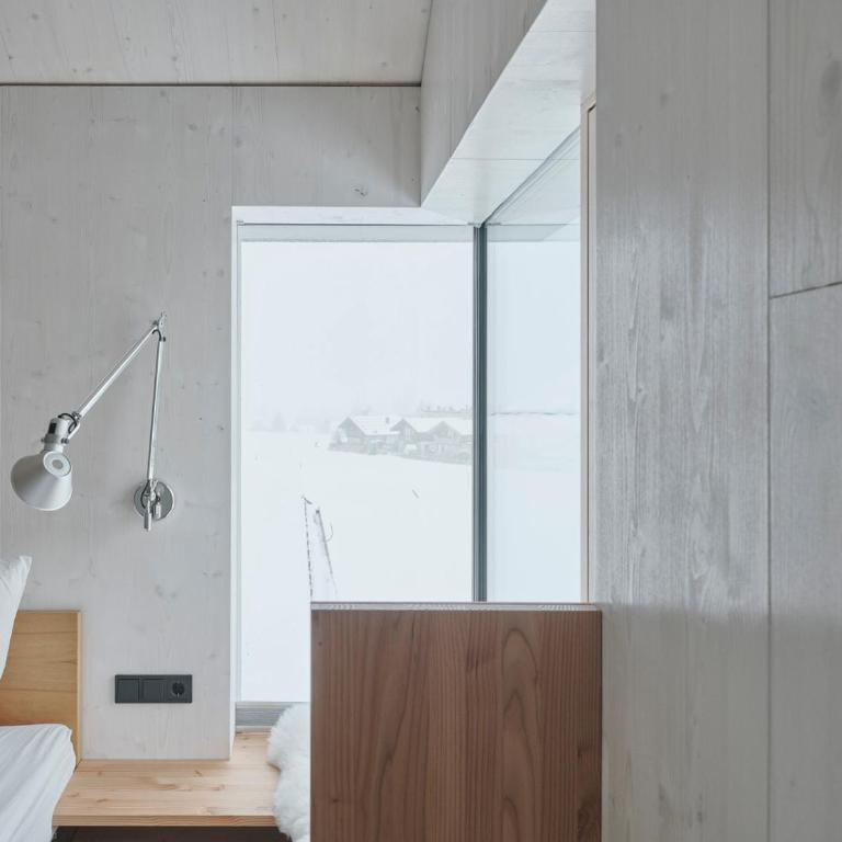 Modern Alpine Penthouse with Lake View - Ferienhaus - 12