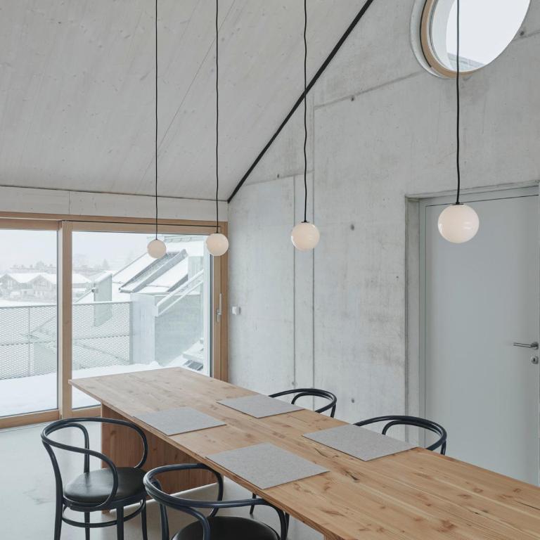 Modern Alpine Penthouse with Lake View - Ferienhaus - 37