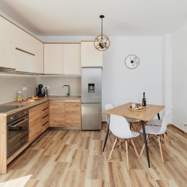 Petrovic apartmani - Apartman sa 3 Spavaće Sobe - 8