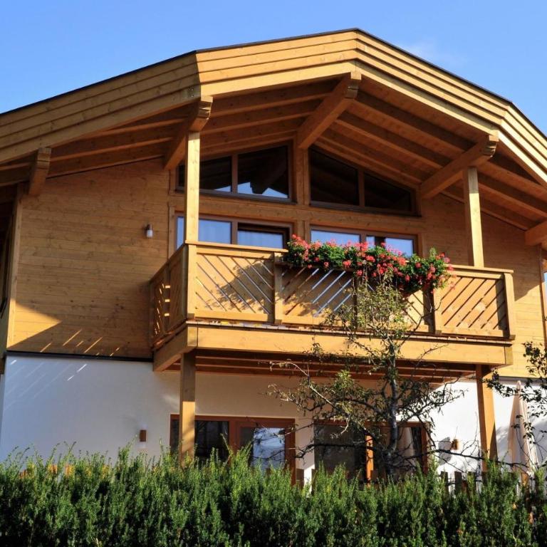 Chalet Mandl Sauna Pool EG Rollstuhlgängig - Apartment mit Balkon - 1