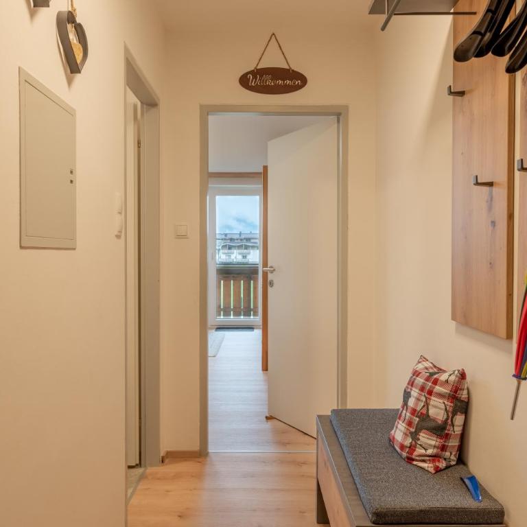 Deluxe Studio Kaprun by All in One Apartments - Studio mit Balkon - 3