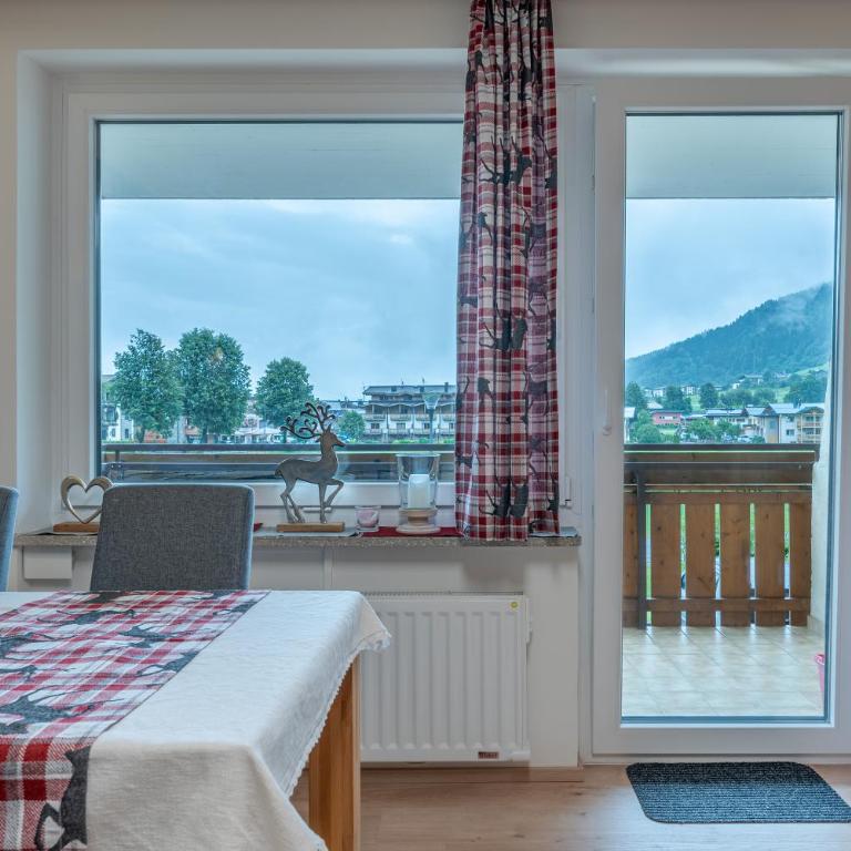 Deluxe Studio Kaprun by All in One Apartments - Studio mit Balkon - 2