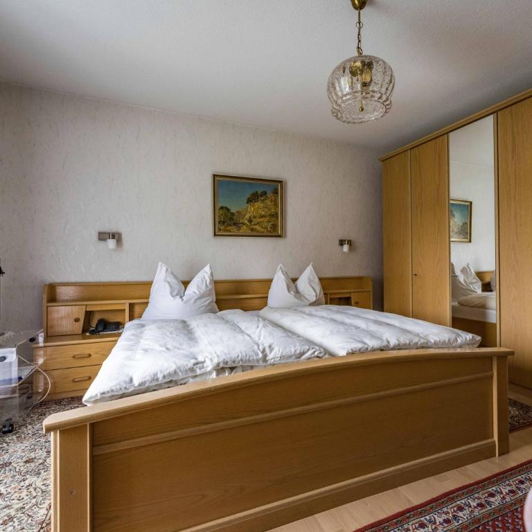 Gästehaus Christa Mauerer - Doppelzimmer mit Bergblick - 7