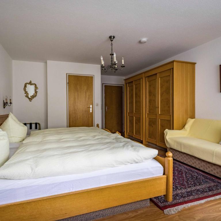 Gästehaus Christa Mauerer - Doppelzimmer mit Bergblick - 12