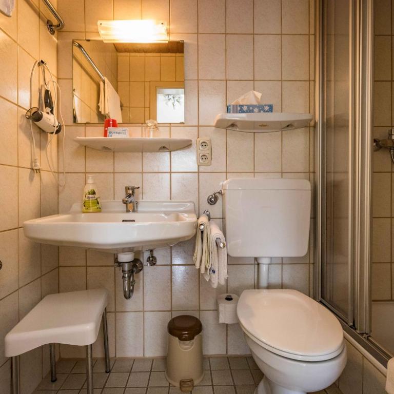 Gästehaus Christa Mauerer - Einzelzimmer mit Balkon - 3