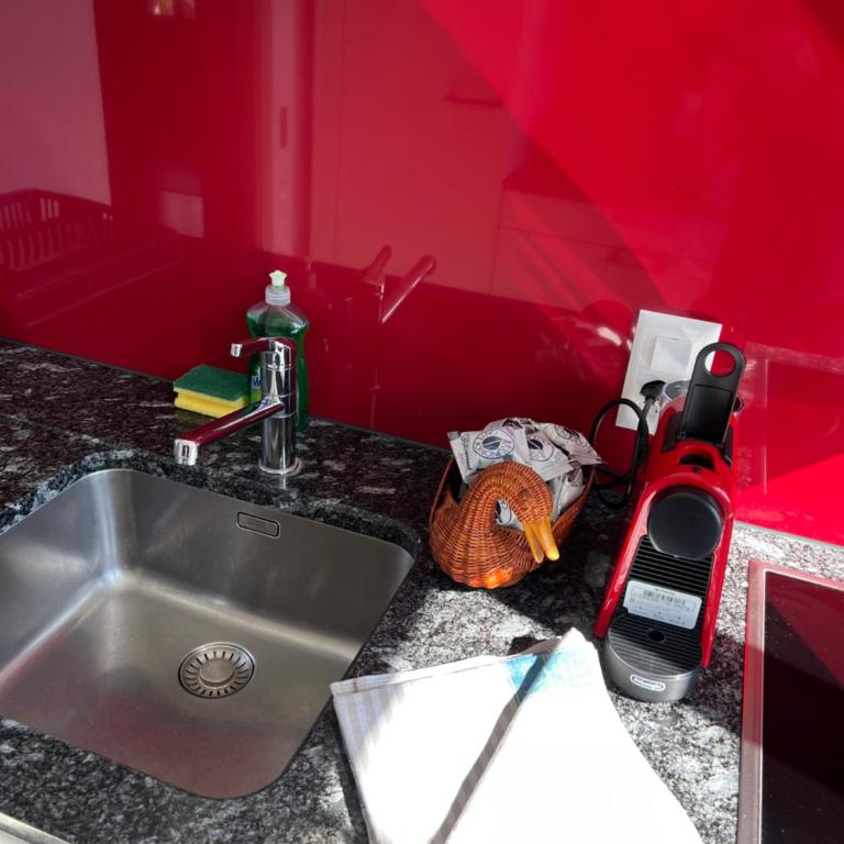 SAVOY 26 - Two-Bedroom Apartment - 10