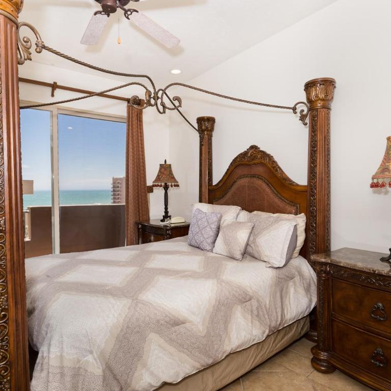 Bella Sirena 601-B -Stylish Condo in Oceanfront Resort - Two-Bedroom Apartment - 15