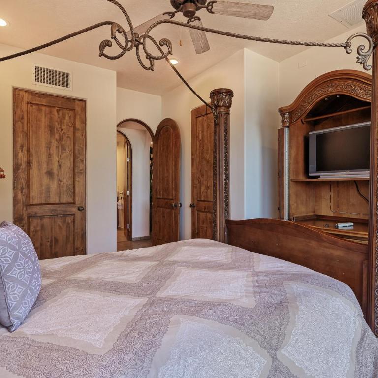 Bella Sirena 601-B -Stylish Condo in Oceanfront Resort - Two-Bedroom Apartment - 17