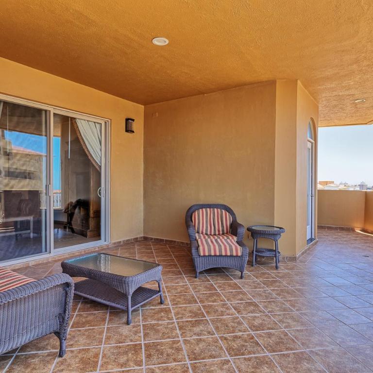 Bella Sirena 601-B -Stylish Condo in Oceanfront Resort - Two-Bedroom Apartment - 20