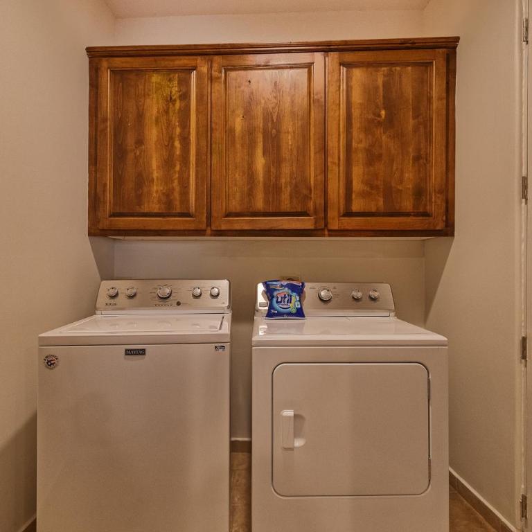 Bella Sirena 601-B -Stylish Condo in Oceanfront Resort - Two-Bedroom Apartment - 23