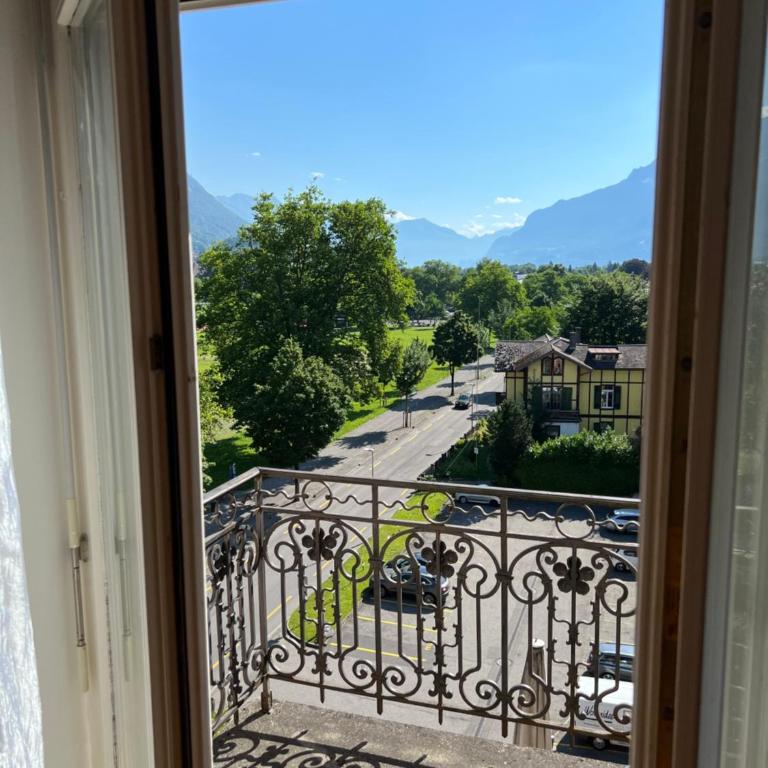 SAVOY 26 - Two-Bedroom Apartment - 44