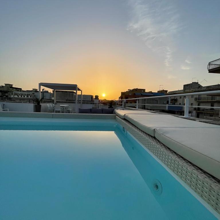 Attico panoramico vista mare - Appartamento con 2 Camere da Letto - 1