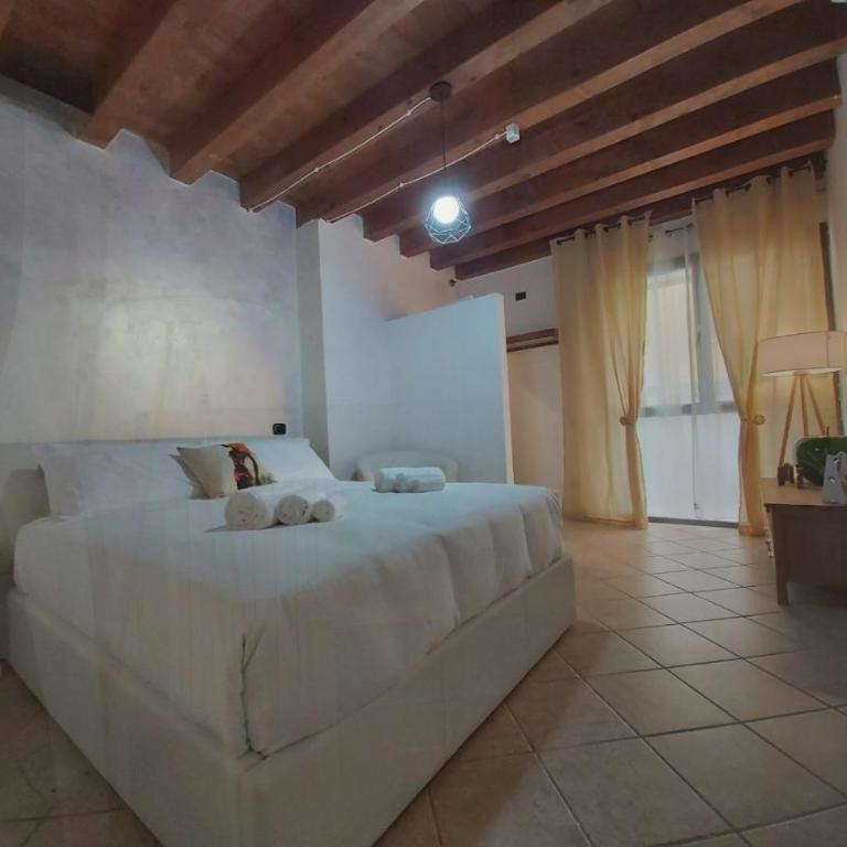 Palazzo Ponte Pietra - Appartamento con 1 Camera da Letto - 2