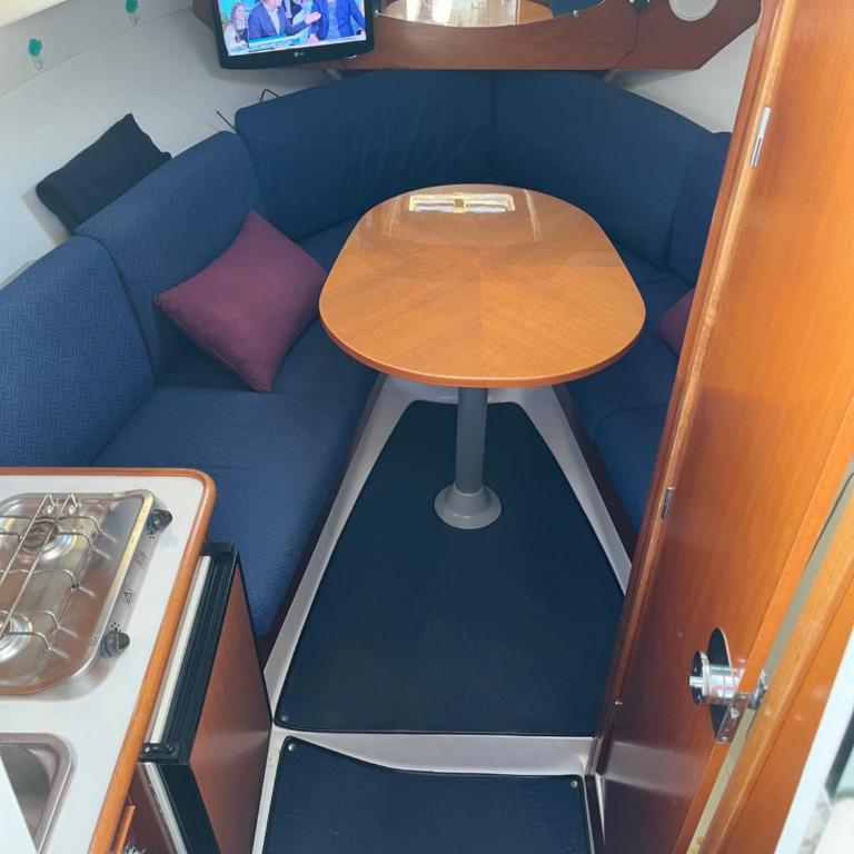 Une vedette à Deauville - Cabine de Bateau - 12