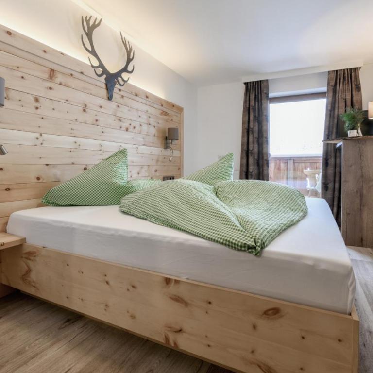 Berghotel Gerlosstein - Deluxe Doppelzimmer mit Balkon - 1