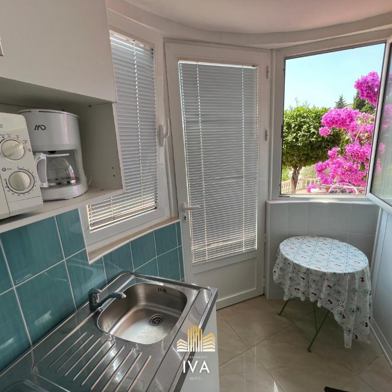 Apartmani IVA Bečići - Apartman - Prizemlje - 2
