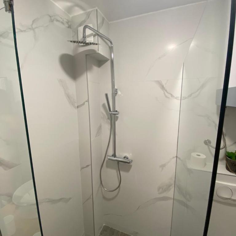 Deluxe Pool Apartment 3 - Apartman sa 1 Spavaćom Sobom - 9