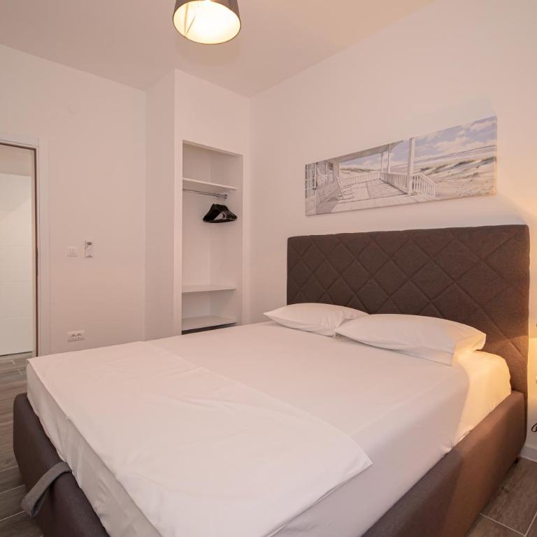 Sea View Apartments - Deluks Dvokrevetna soba sa Bračnim Krevetom, Balkonom i Pogledom na More - 36