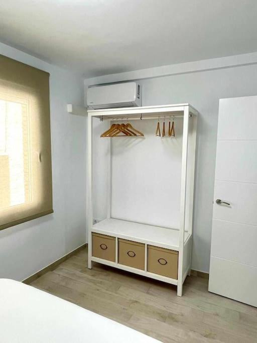 Piso Azonaicas Centro Tendillas - Two-Bedroom Apartment - 14