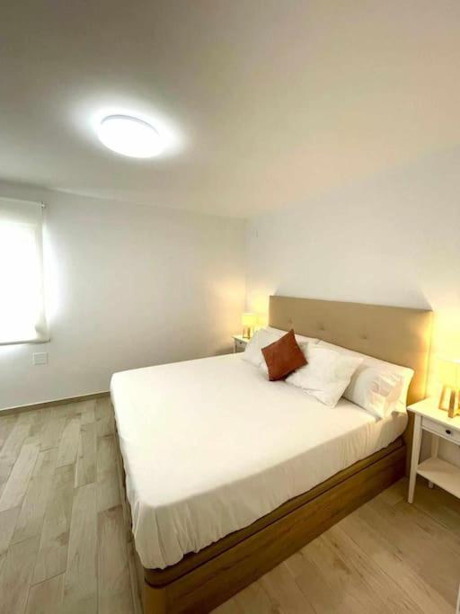Piso Azonaicas Centro Tendillas - Two-Bedroom Apartment - 16