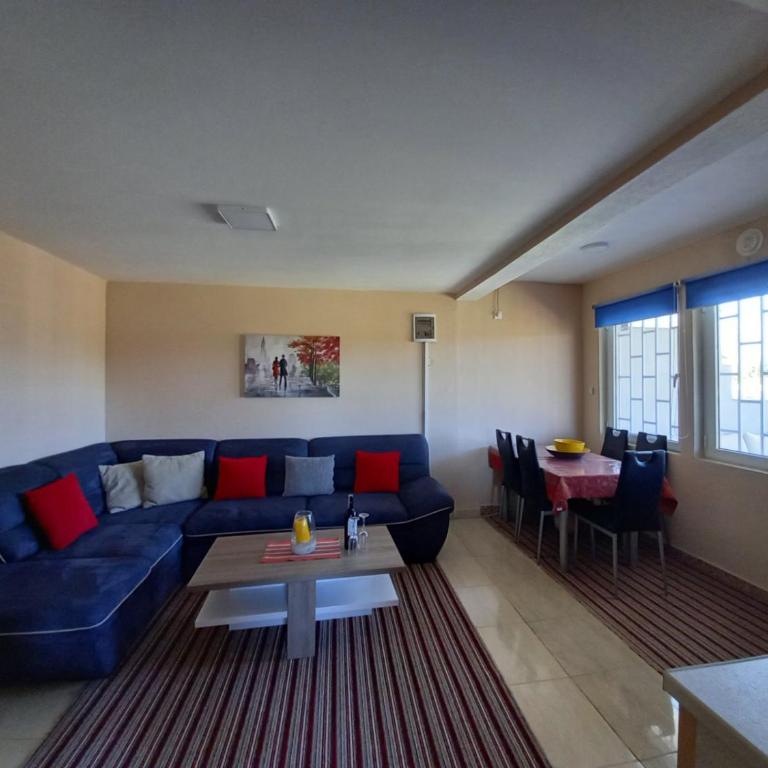 Liza Apartment - Two-Bedroom Apartment - 7