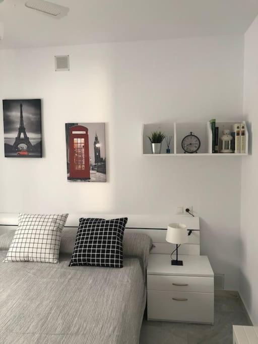 Encantador apartamento residencial con piscina - Two-Bedroom Apartment - 32