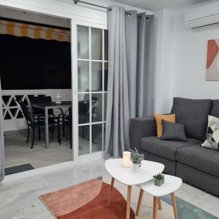 Encantador apartamento residencial con piscina - Two-Bedroom Apartment - 5