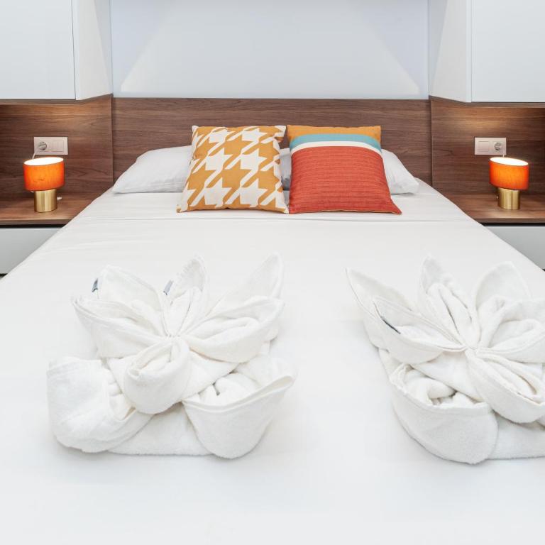 Myflats Luxury Old Town - One-Bedroom Apartment - 2