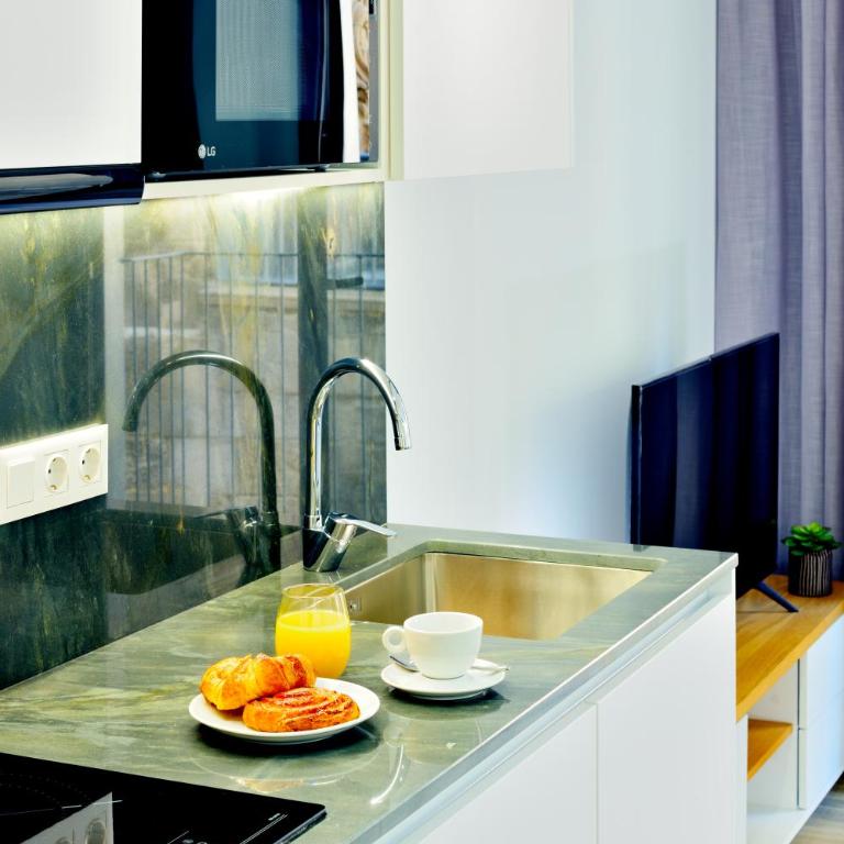 Myflats Luxury Old Town - One-Bedroom Apartment - 3
