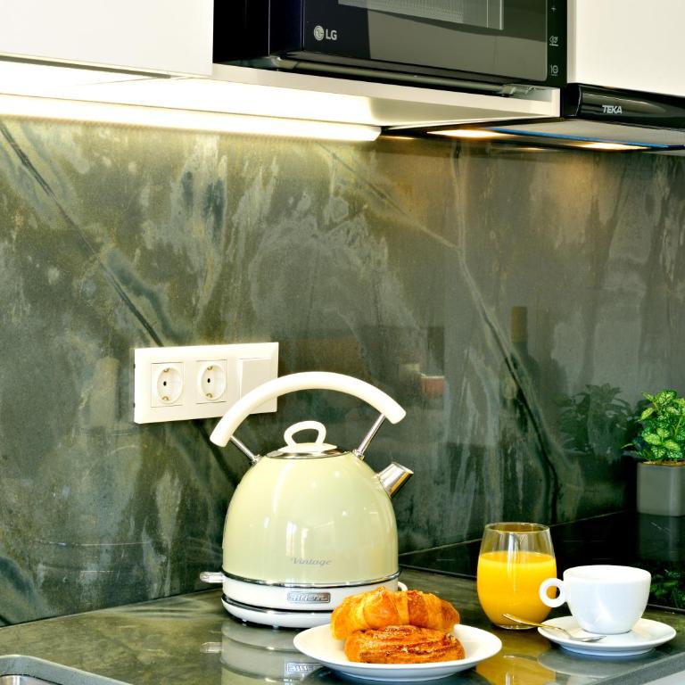 Myflats Luxury Old Town - Standard Apartment - 34