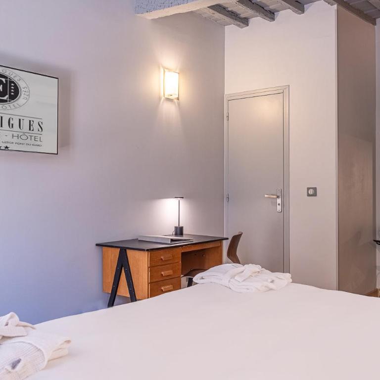 Boutique Hôtel Entraigues - Chambre Double Supérieure de Luxe avec Terrasse - 19