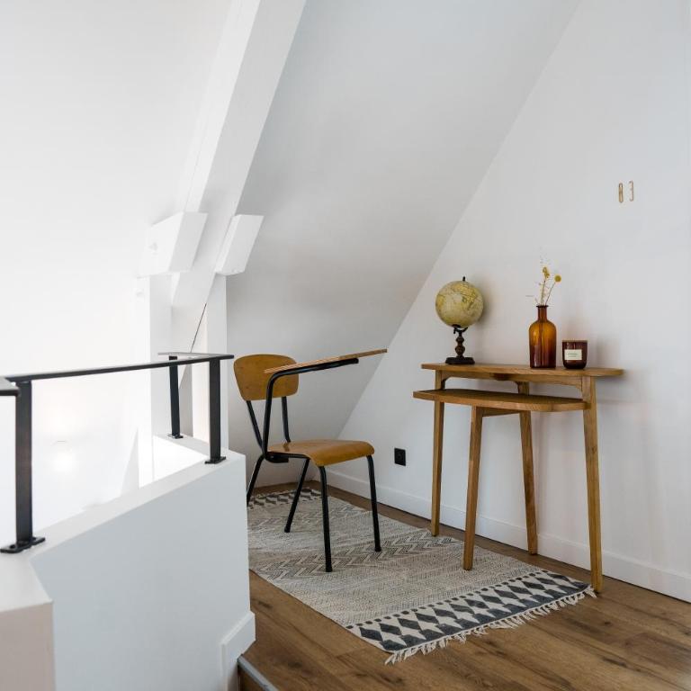 Superbe Loft Rumilly, 2 à 6 pers, 100 m2, proche ANNECY et AIX LES BAINS - Appartement 3 Chambres - 20