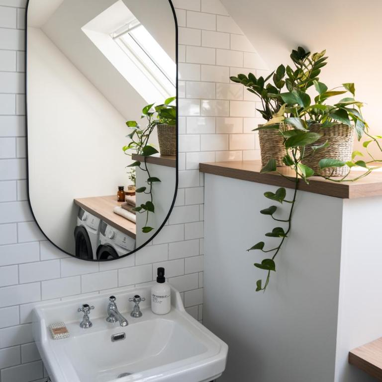 Superbe Loft Rumilly, 2 à 6 pers, 100 m2, proche ANNECY et AIX LES BAINS - Appartement 3 Chambres - 38