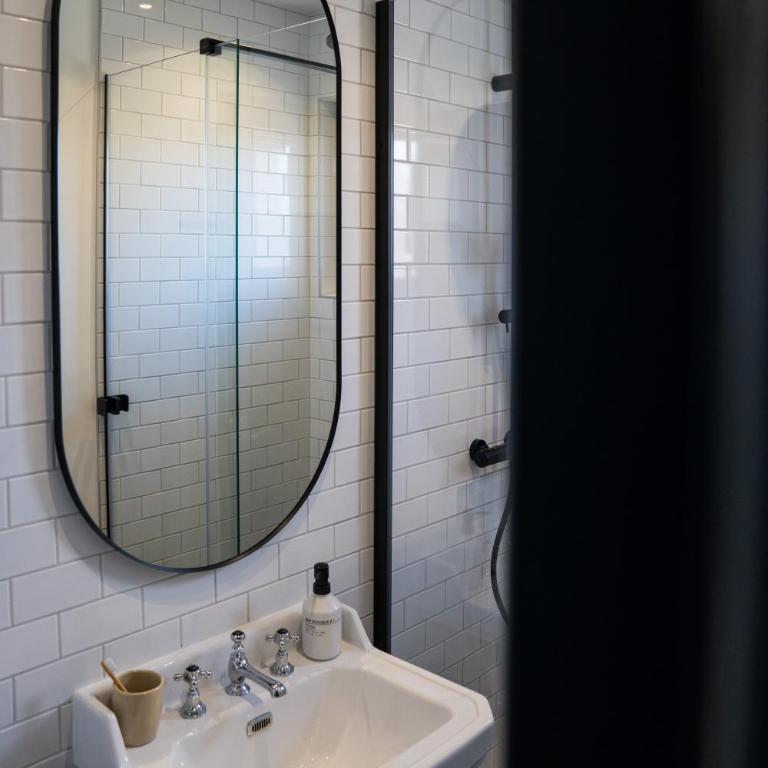 Superbe Loft Rumilly, 2 à 6 pers, 100 m2, proche ANNECY et AIX LES BAINS - Appartement 3 Chambres - 52