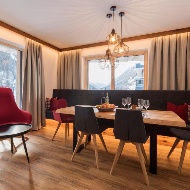 Hotel Apart Piz Mundin - Apartment mit Balkon - 4