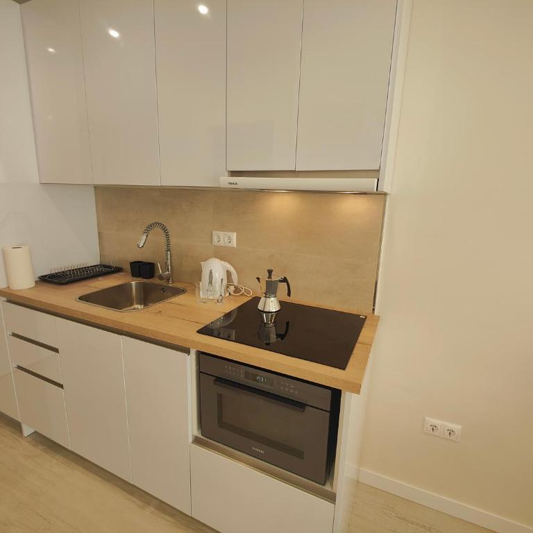 Coconut Design Studio in the Heart of Nogalera City Center Torremolinos BY NAMASTE ELITE - Apartamento Estudio - 10