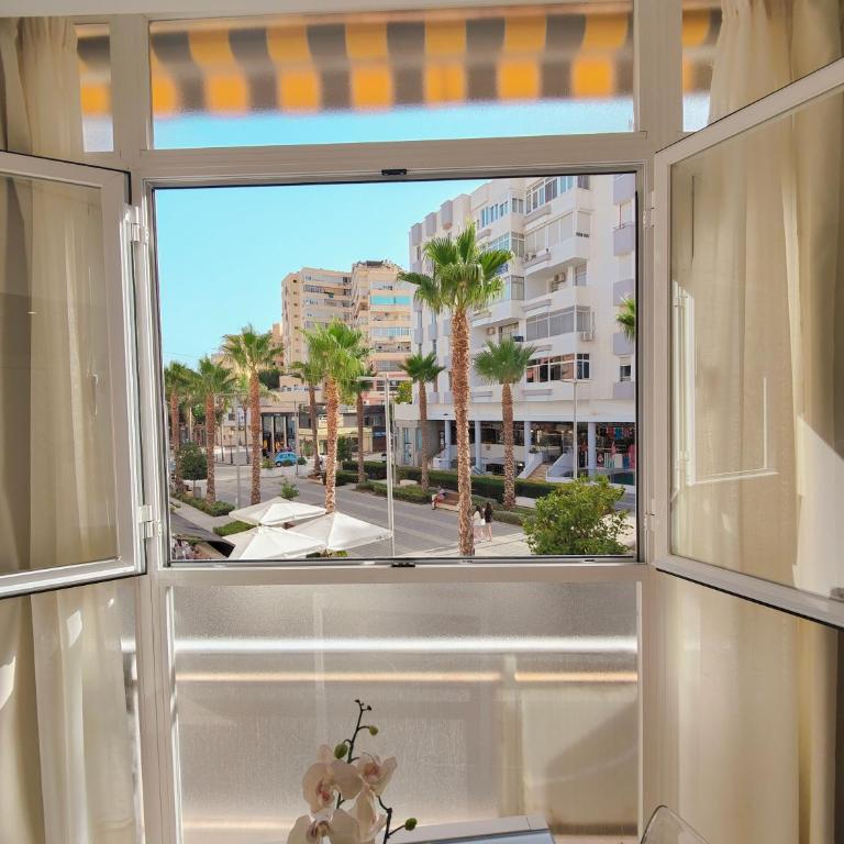 Coconut Design Studio in the Heart of Nogalera City Center Torremolinos BY NAMASTE ELITE - Apartamento Estudio - 3