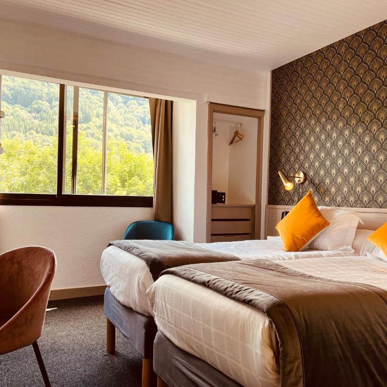 The Originals Boutique Hotel Le Panorama Mont Dore - Chambre Lits Jumeaux - Vue sur Vallée - 1