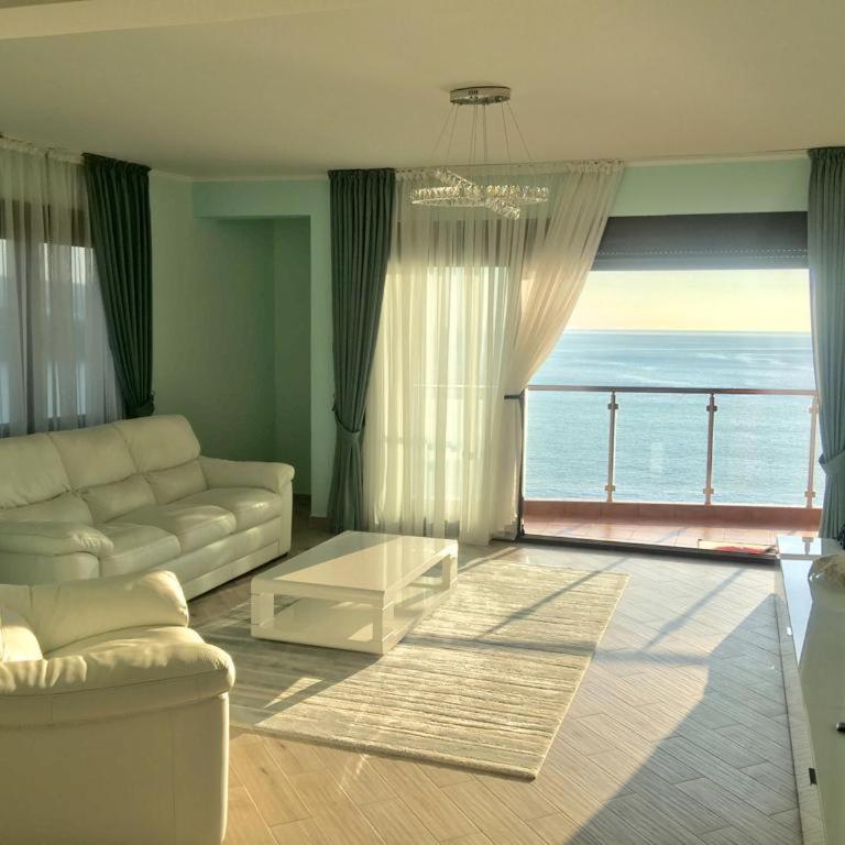 Аpartment 555 - Two-Bedroom Apartment - 2