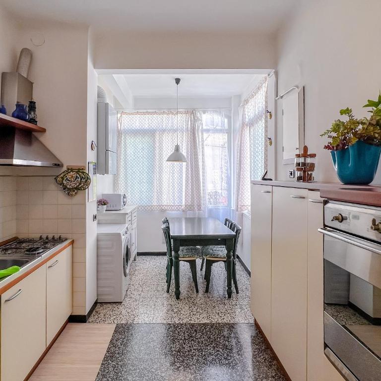 Grande appartamento in zona tranquilla - Apartamento de 2 dormitorios - 16