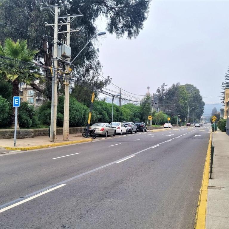 Familiar y renovado departamento a pasos de playa - Apartamento de 3 dormitorios - 40