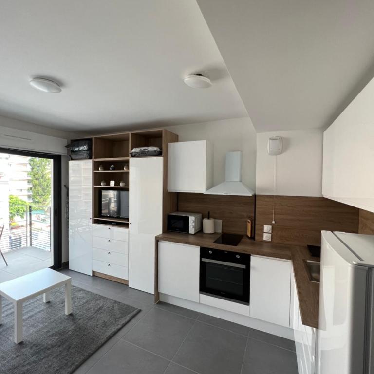 Appartement avec parking gratuit Menton - Appartement 1 Chambre - 7
