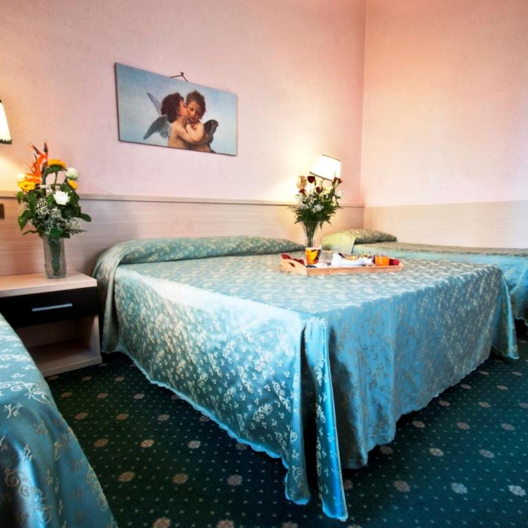 Hotel Priscilla - Camera Tripla - 5