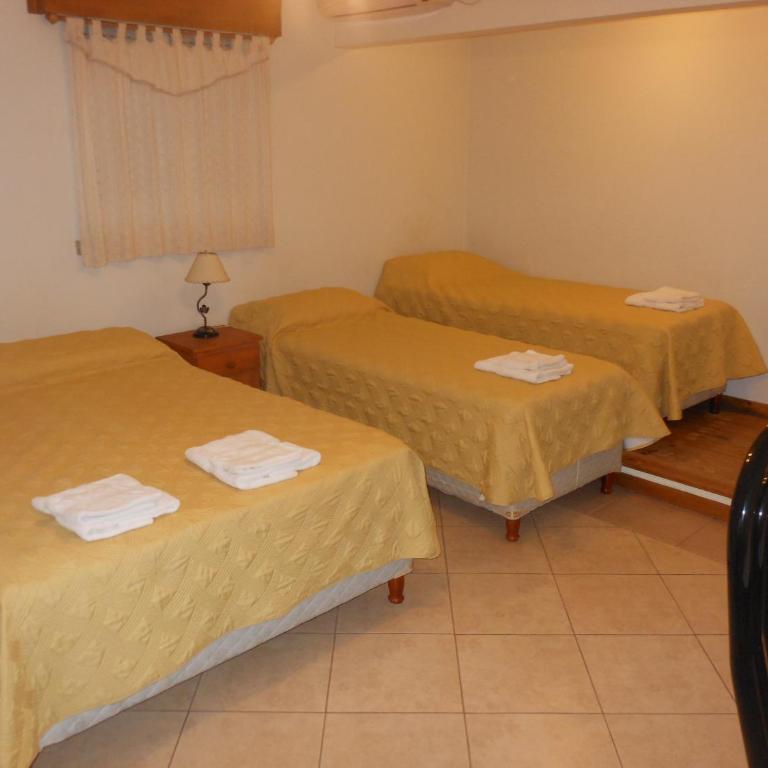 Hostería Viejo Almacen - Habitación cuádruple - 6