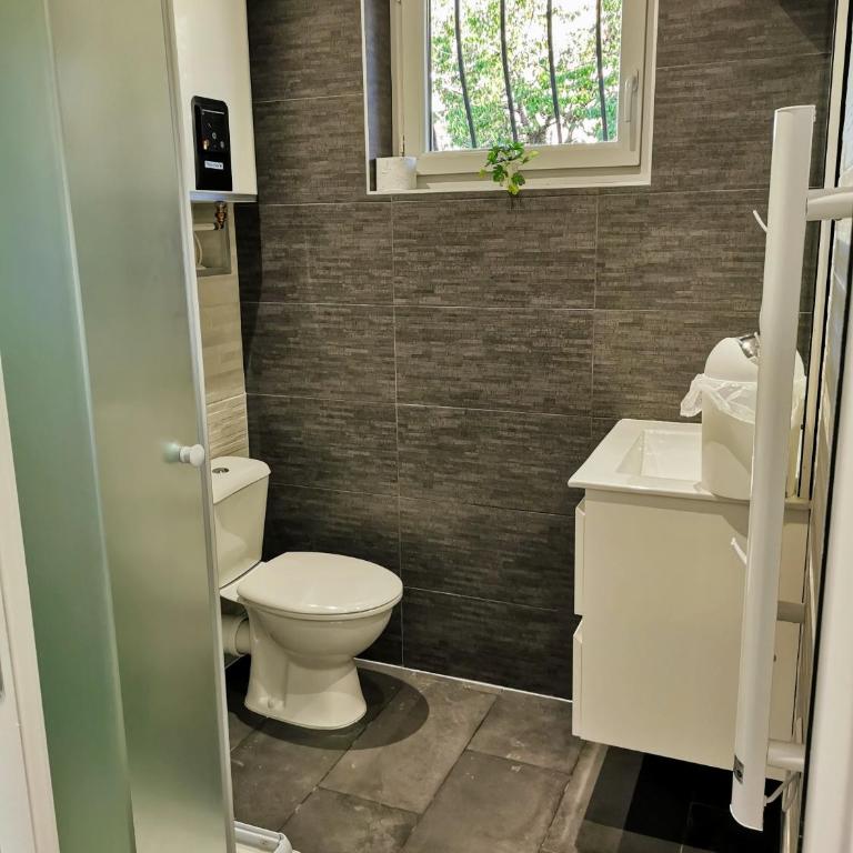 Appartement climatisé Golfe-Juan plage - Studio with Terrace - 6