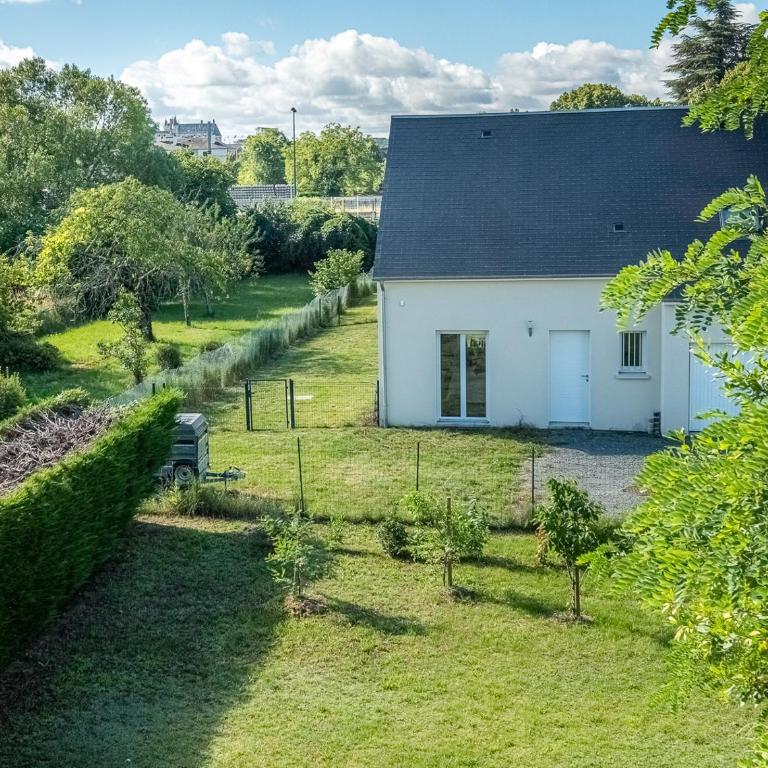 Maison de la Gaîté - Proche gare - Jardin - Maison 3 Chambres - 15