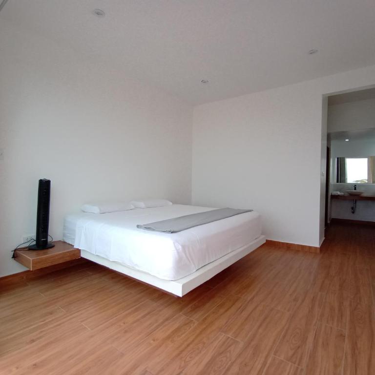 Casa VerdeMar Vichayito Perú - Four-Bedroom House - 9